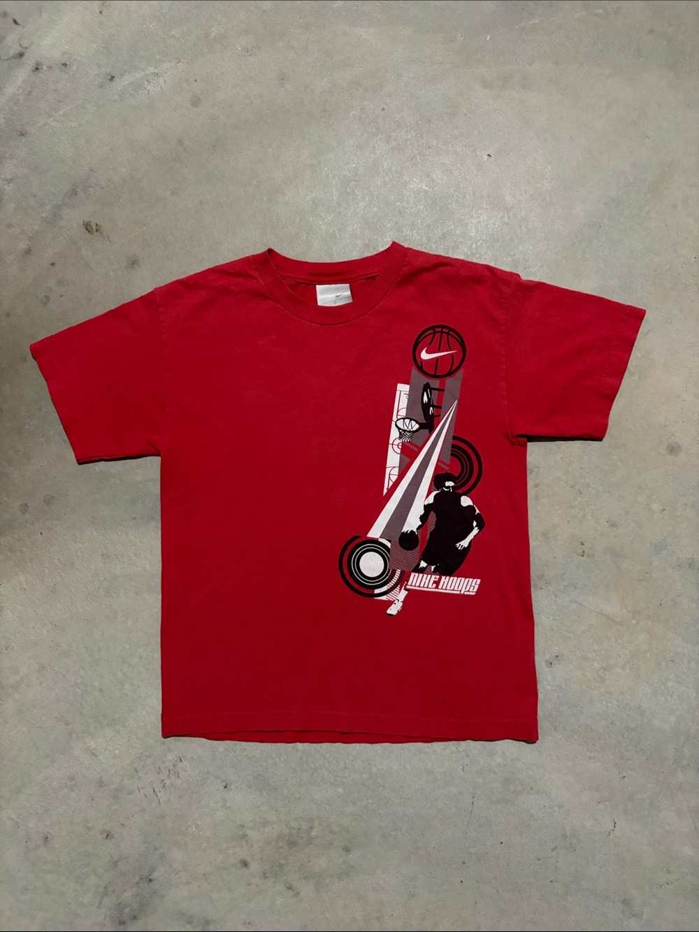 Vintage Y2K Nike Hoops Basketball Short Sleeve Shirt